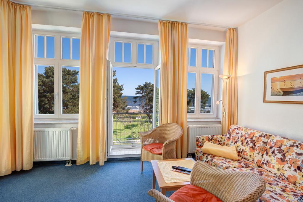 Haus Seeblick Hotel Garni & Ferienwohnungen Zinnowitz Exterior photo